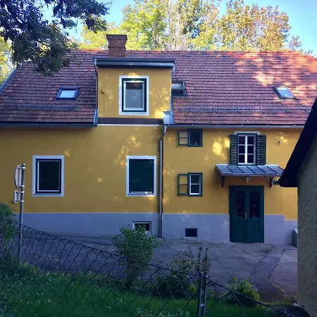 Graz-ulrichsbrunn, Free Parking Apartment