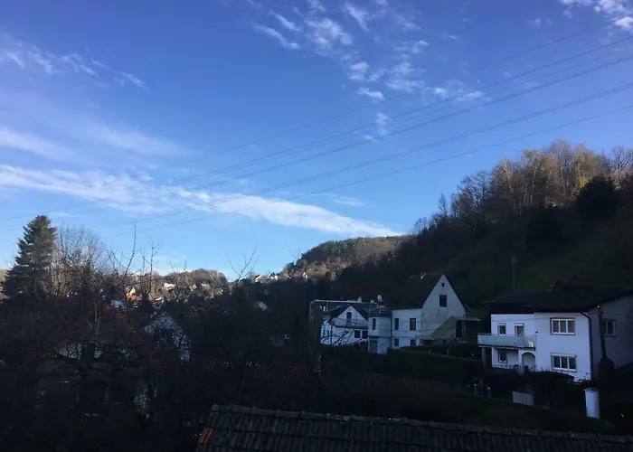 Graz-ulrichsbrunn, Free Parking